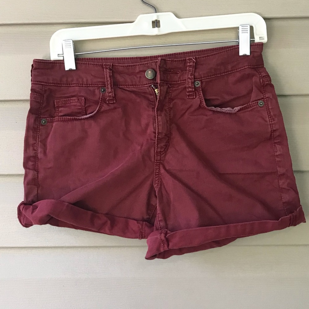 Universal Threads Maroon High Rise Midi Shorts- 26